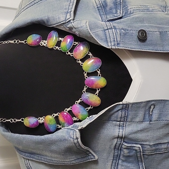 Rainbow Solar Quartz Necklace - NWOT - Picture 2 of 7